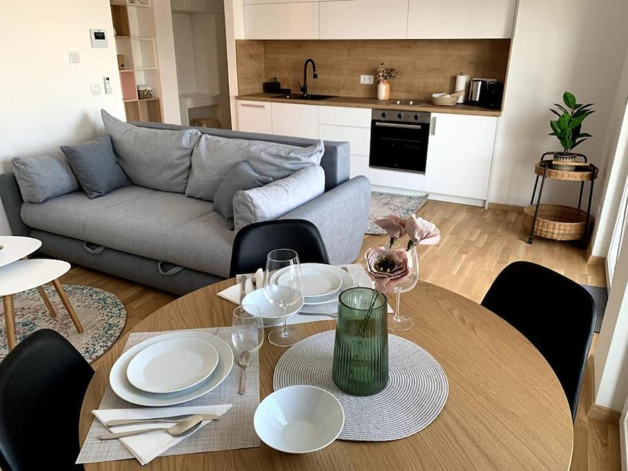 Deluxe Suites Anna 沃迪切 外观 照片